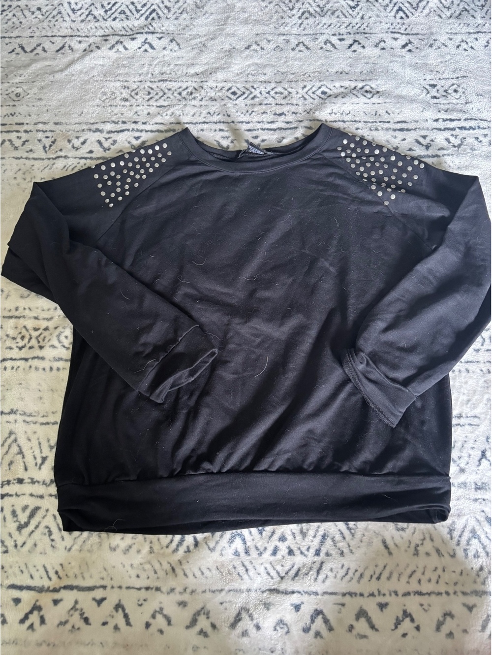 Simply Irresistible Black Long Sleeve Sweatshirt with Studded Shoulders Extra-L